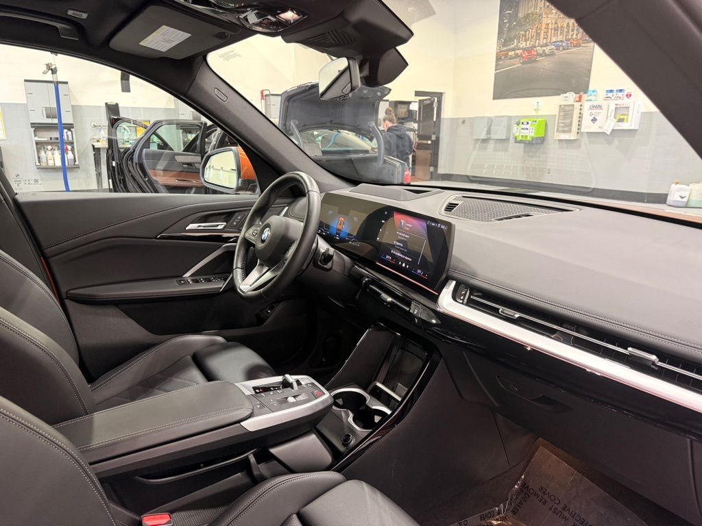 Thumbnail: 2025 BMW X1 - 28