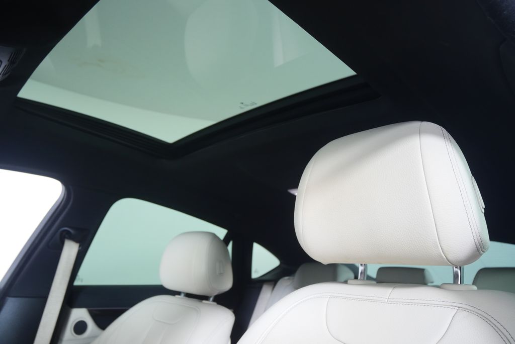 Thumbnail: 2019 BMW X6 - 9