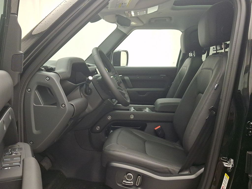 Thumbnail: 2026 Land Rover Defender - 9