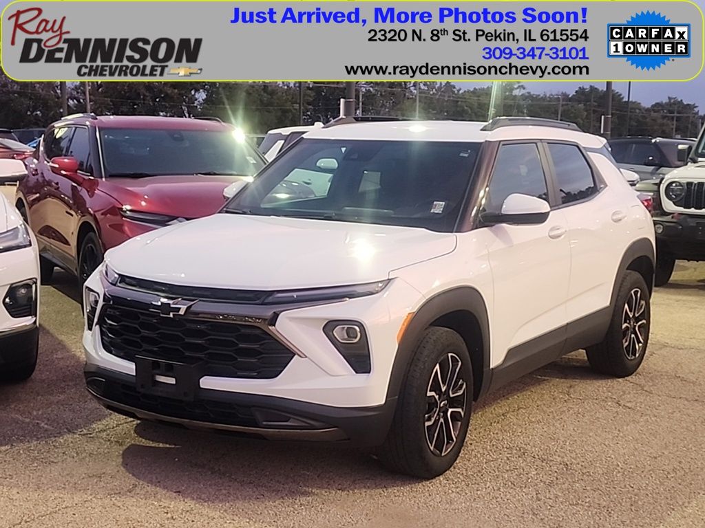 Summit White 2024 Chevrolet Trailblazer SUV / Crossover Four-Wheel Drive 9-Speed Automatic