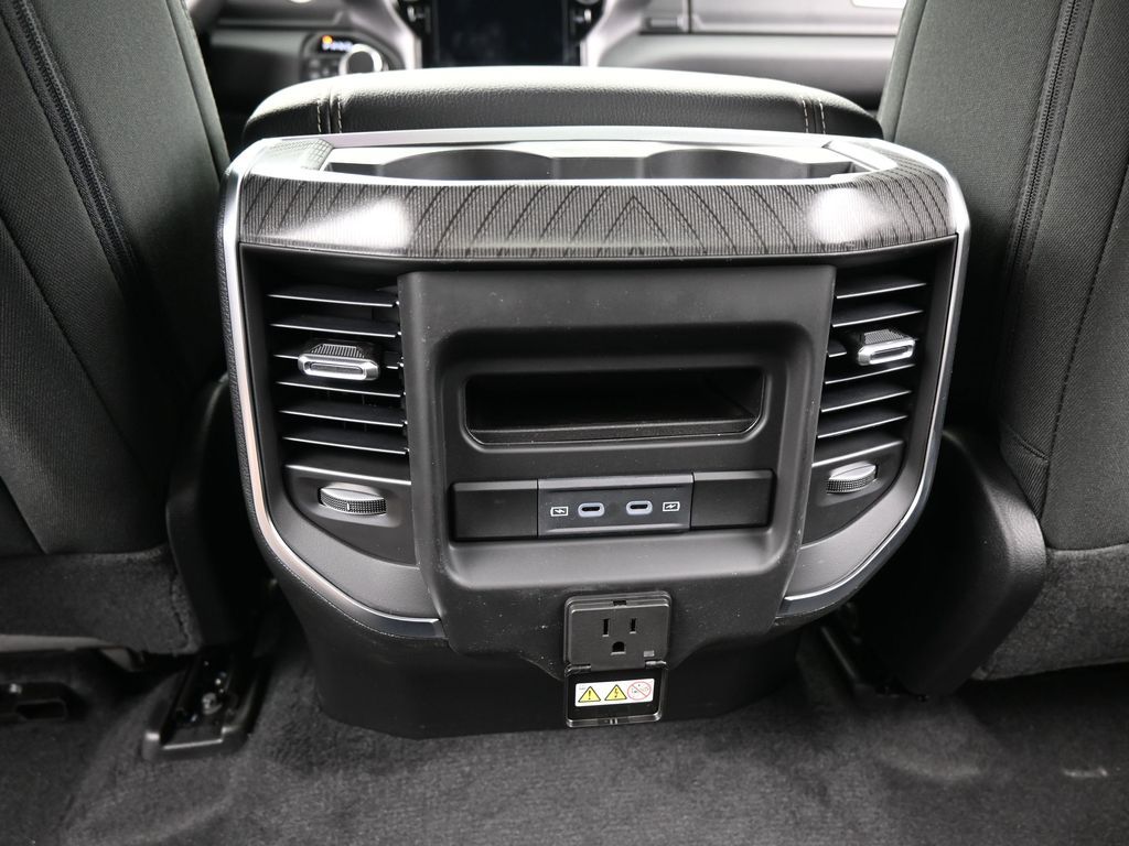 New 2026 Serrano Green Metallic Ram Big Horn/Lone Star image 34