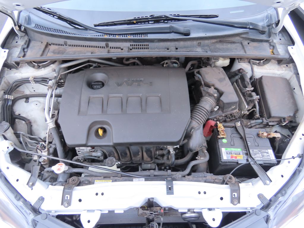2017 Toyota Corolla XLE 13