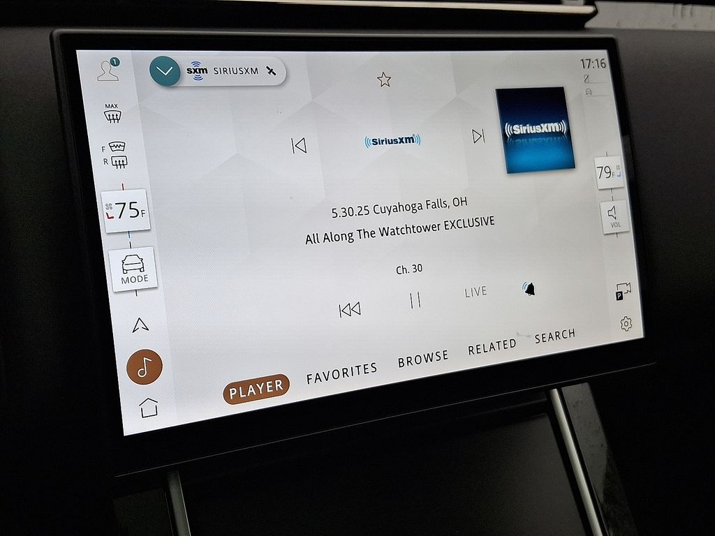 Thumbnail: 2026 Land Rover Range Rover Velar - 14