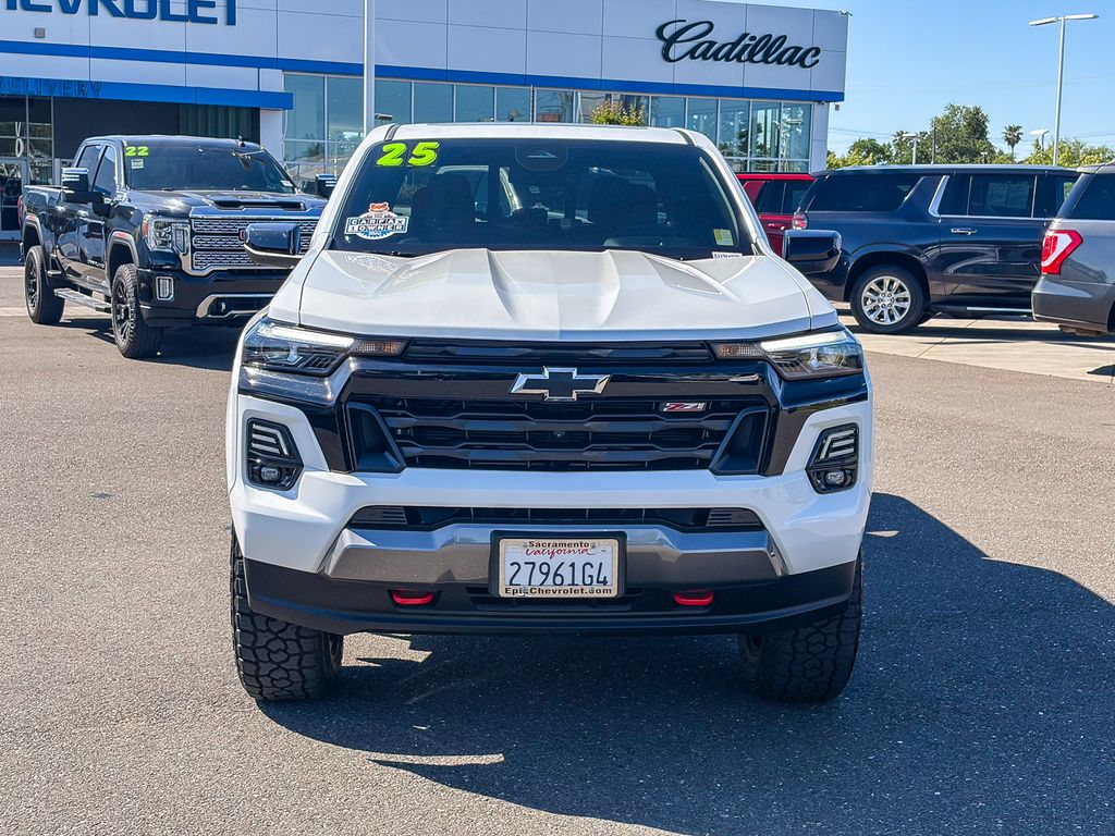 View vehicle photo 6