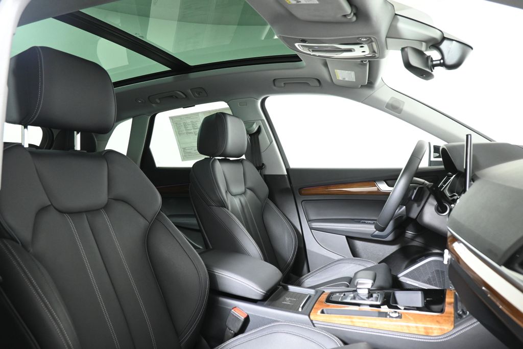 2023 Audi Q5 e Prestige 28