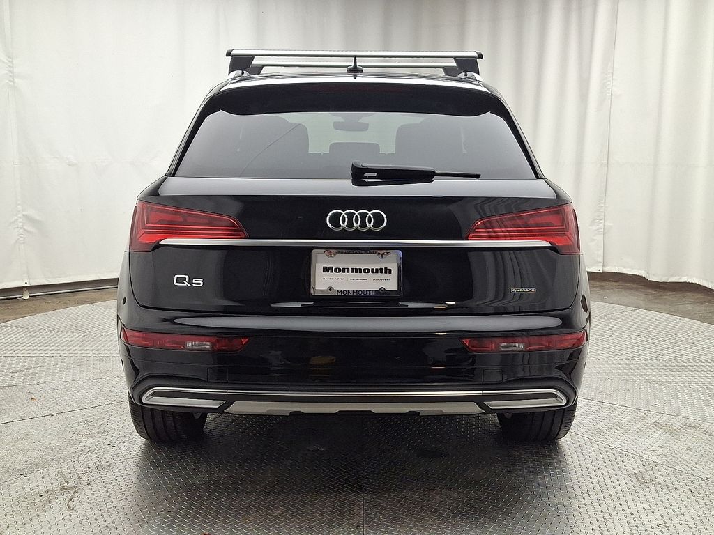 Thumbnail: 2021 Audi Q5 - 5