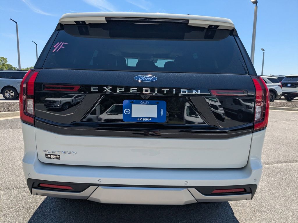 2026 Ford Expedition Platinum