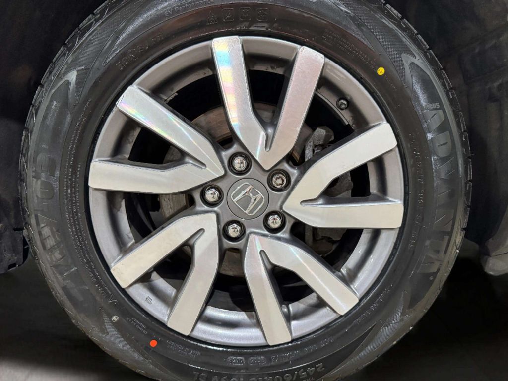 Certified Used 2019 Modern Steel Metallic Honda EX-L image 32