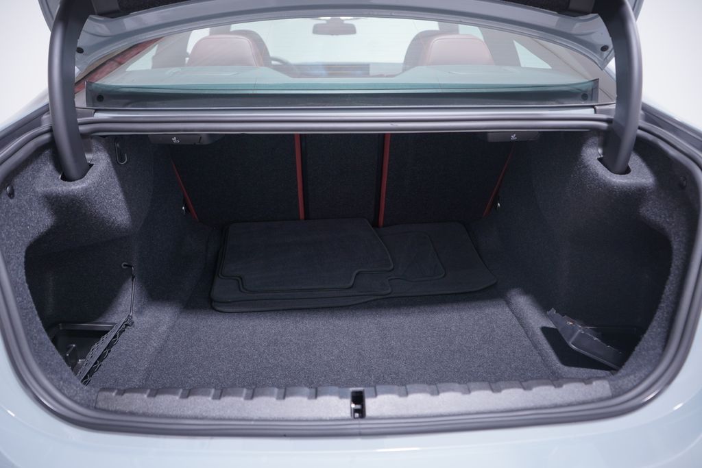 Thumbnail: 2026 BMW 4 Series - 22