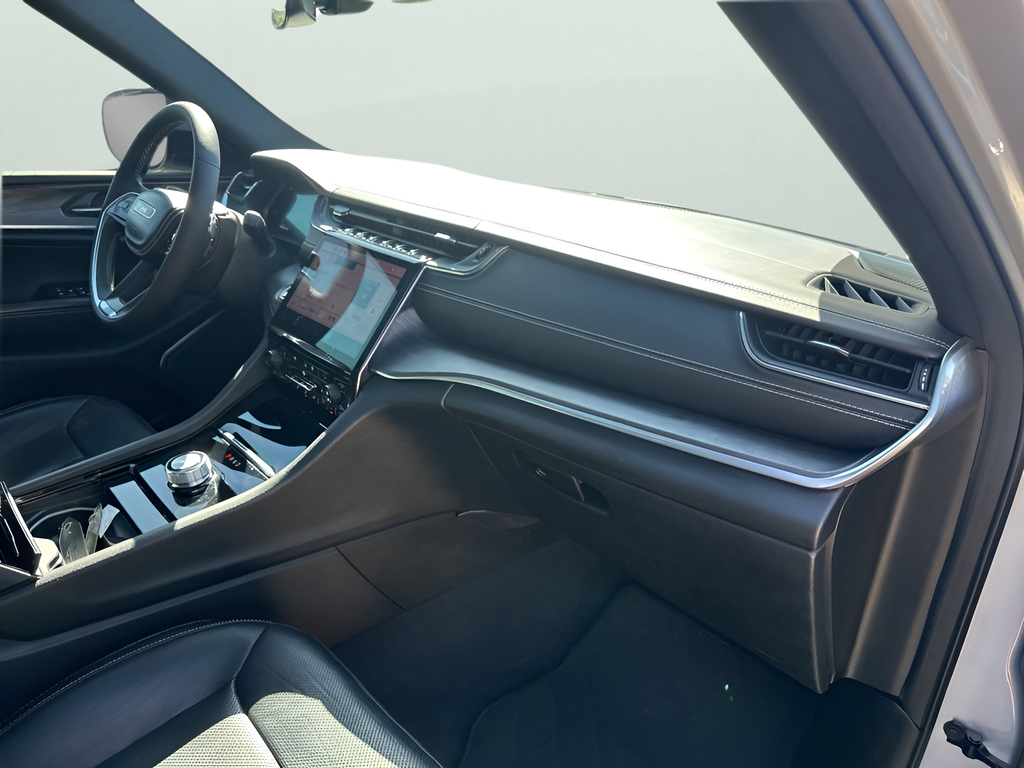 Used Car 2023 Jeep Grand Cherokee L  Overland For Sale Under $35,000 In Austin, Texas