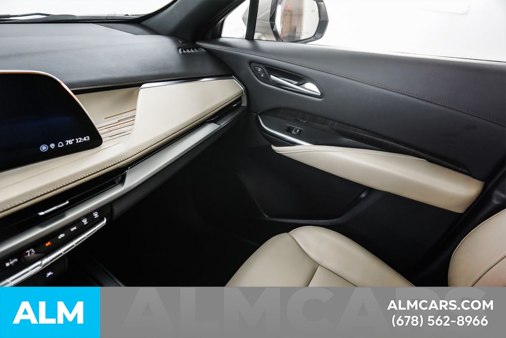 Used 2025 Brown Cadillac Premium Luxury image 44