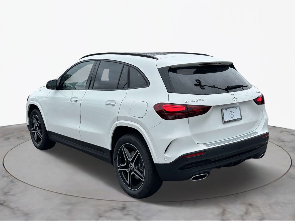 2025 Mercedes-Benz GLA 250 4MATIC 6