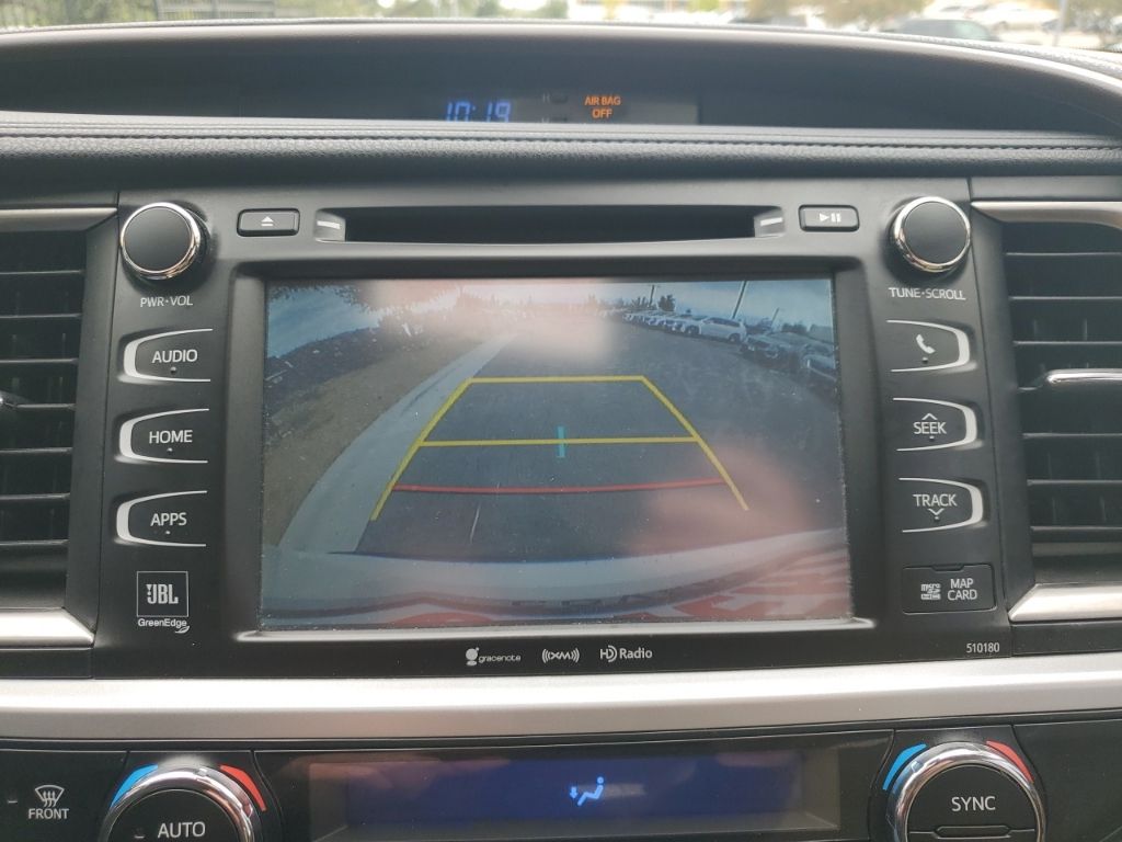 Used Car 2017 Toyota Highlander  Limited For Sale Under $25,000 In Austin, Texas