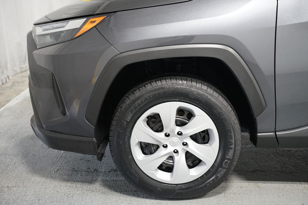 Thumbnail: 2024 Toyota RAV4 - 5