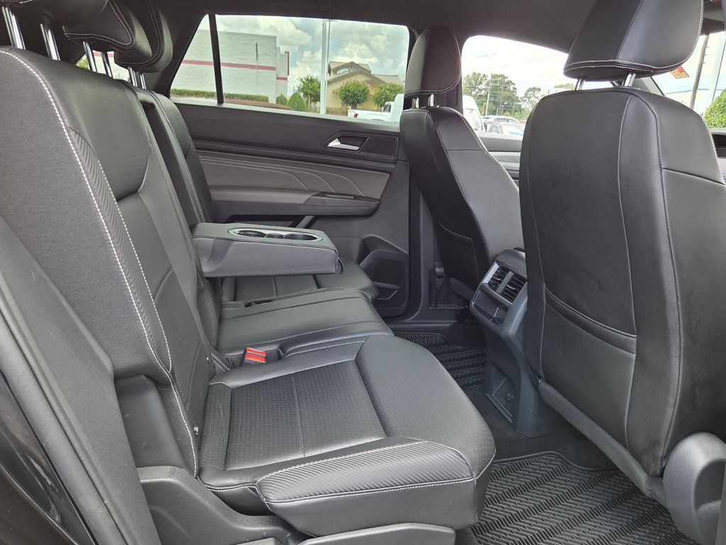 Used 2023 Volkswagen Atlas Cross Sport SUV