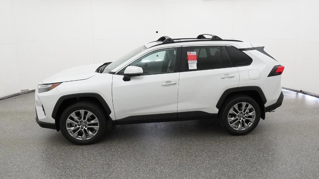 Thumbnail: 2025 Toyota RAV4 - 13