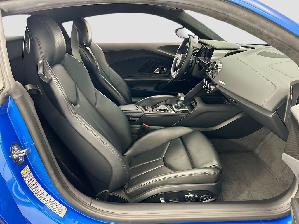 Thumbnail: 2021 Audi R8 - 19