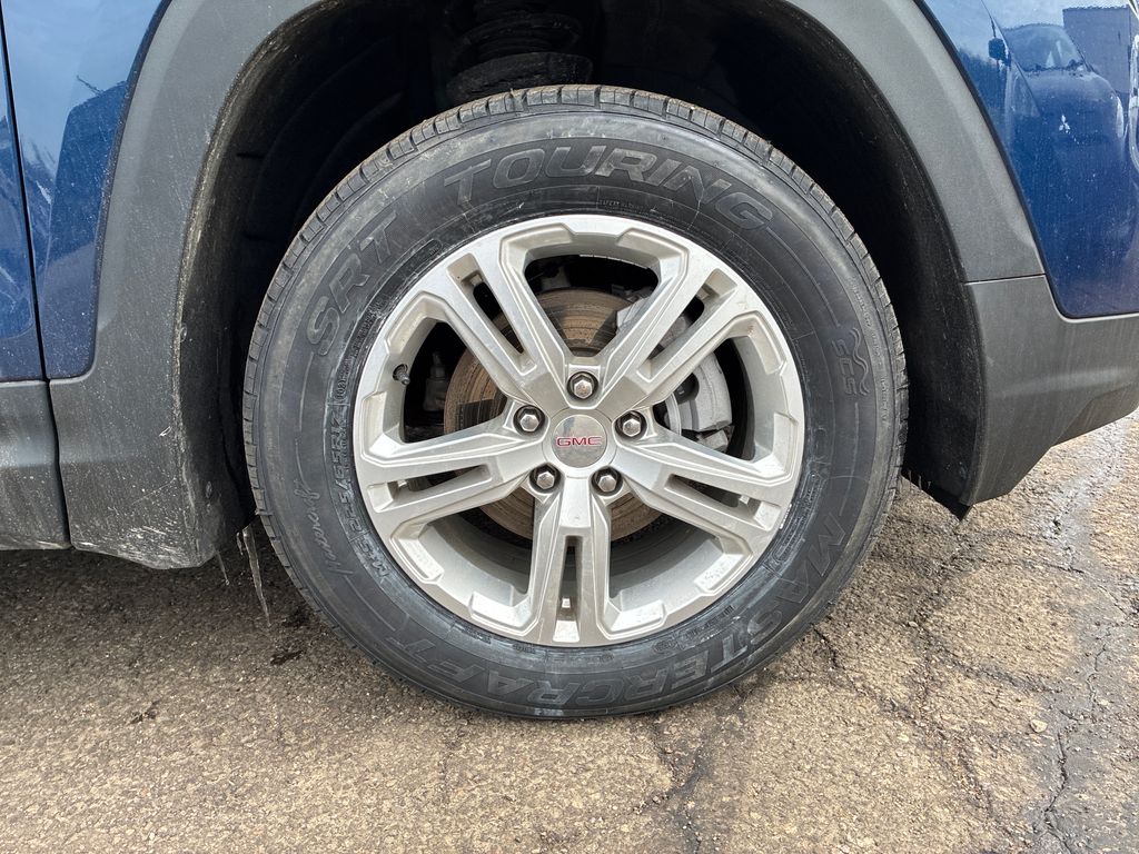 2022 GMC Terrain SLE - 8