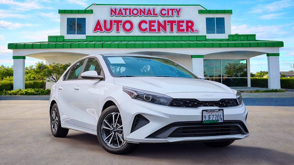 Used 2024 Kia Forte LXS 4D Sedan