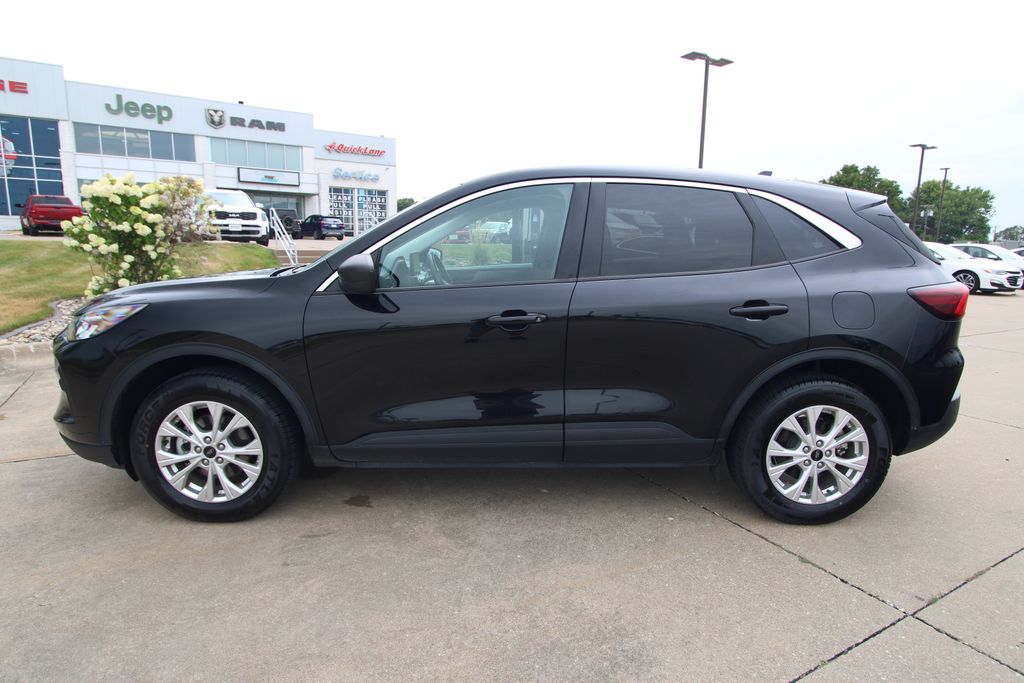 Used 2024 Ford Escape SUV