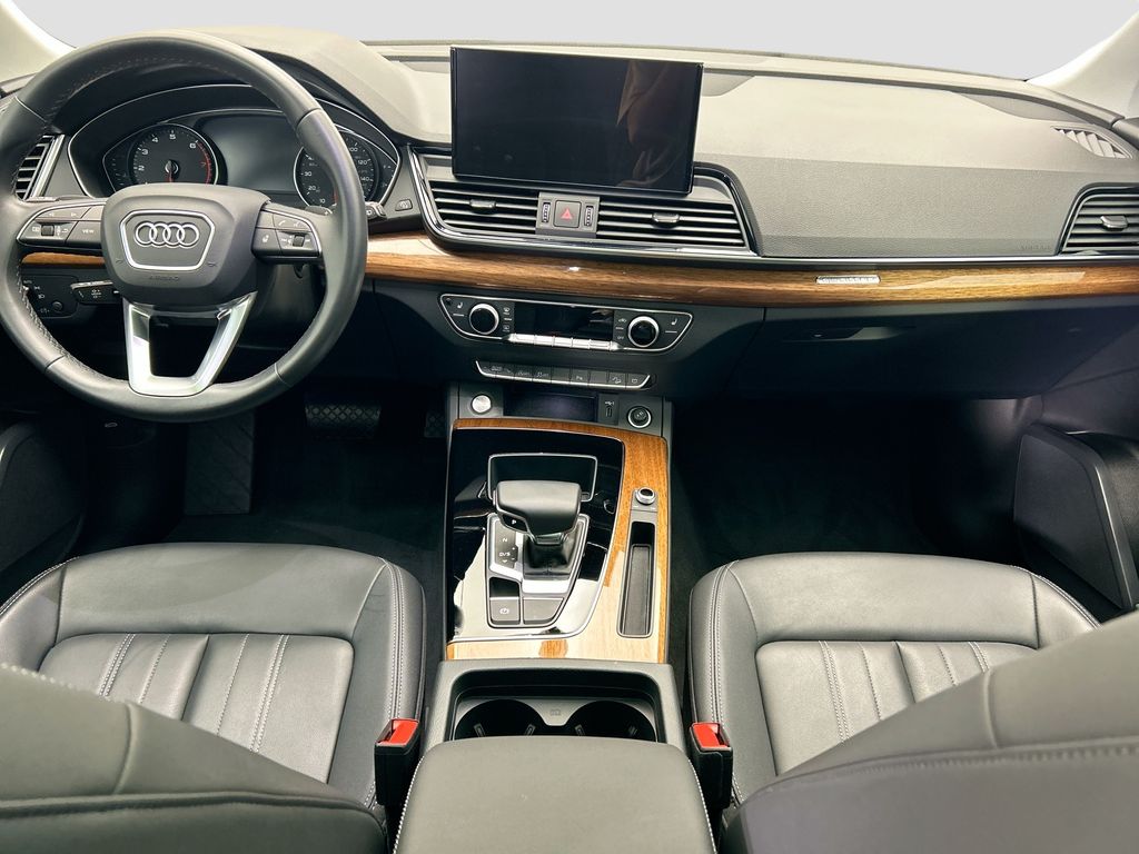 Thumbnail: 2023 Audi Q5 - 13