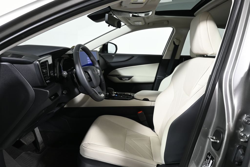 Thumbnail: 2025 Lexus NX - 3