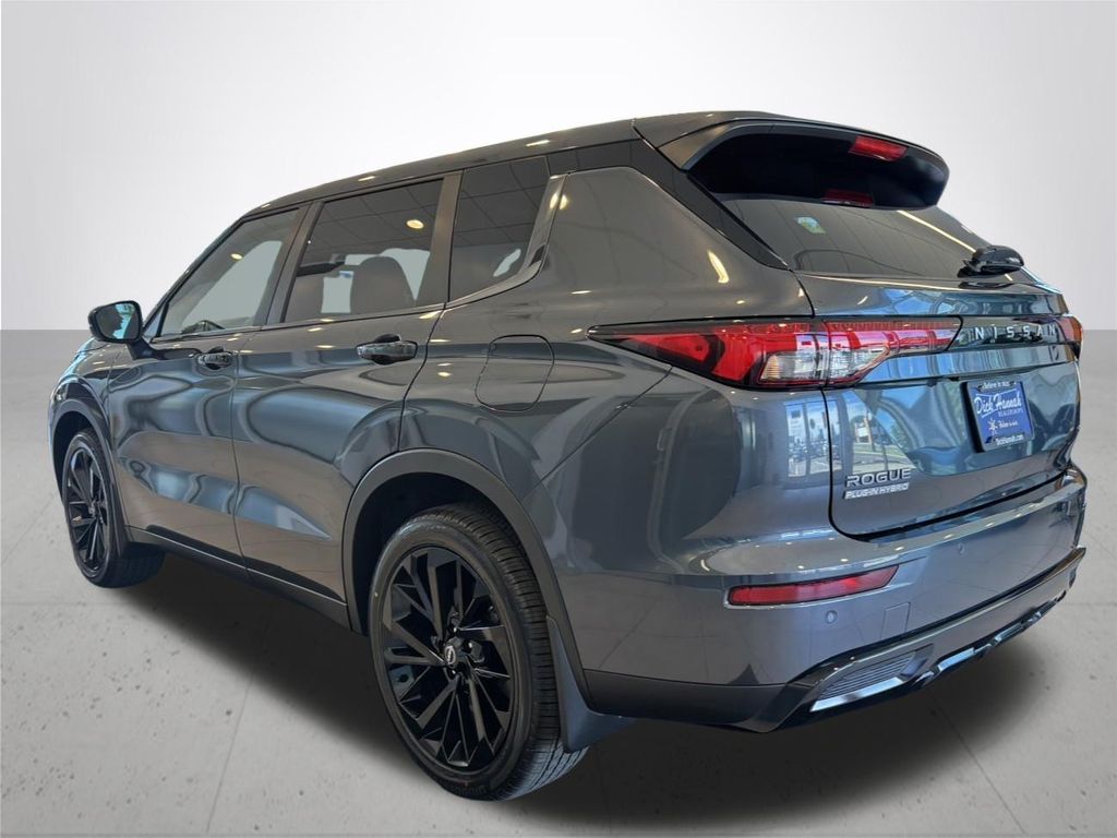 2026 Nissan Rogue Plug-In Hybrid SL