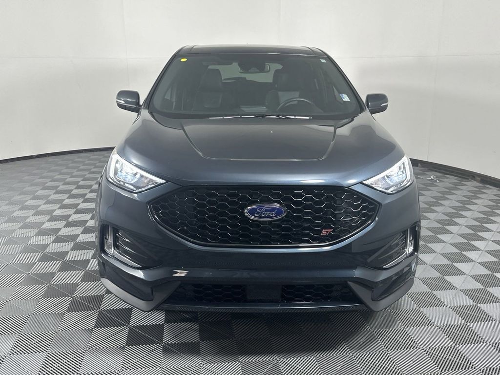 2024 Ford Edge ST 2