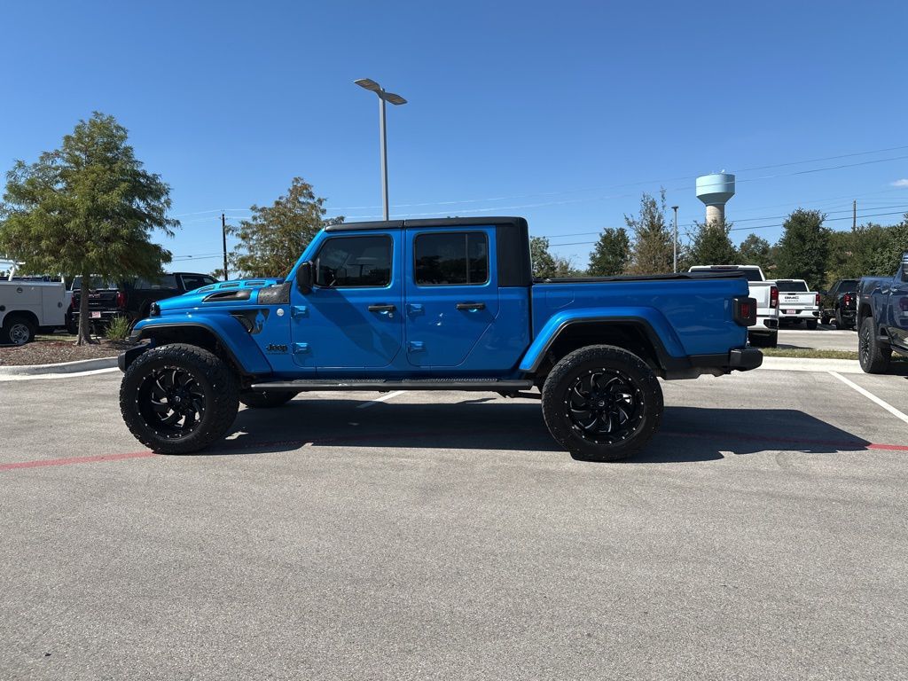 Used Car 2021 Jeep Gladiator  Sport For Sale Under $35,000 In Austin, Texas