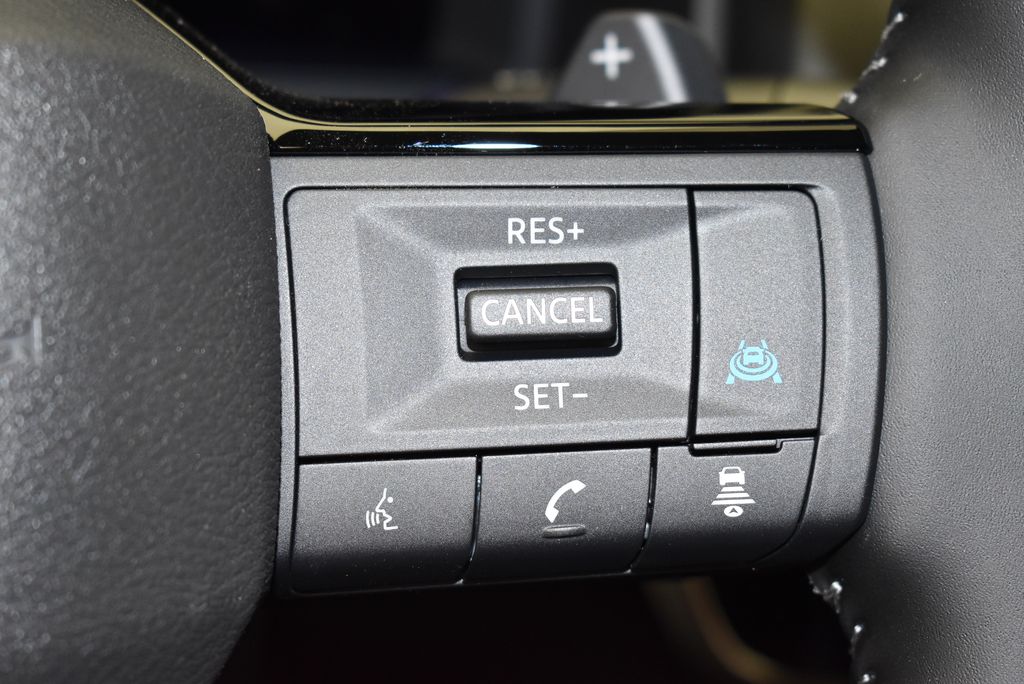 Thumbnail: 2025 Nissan Rogue - 18