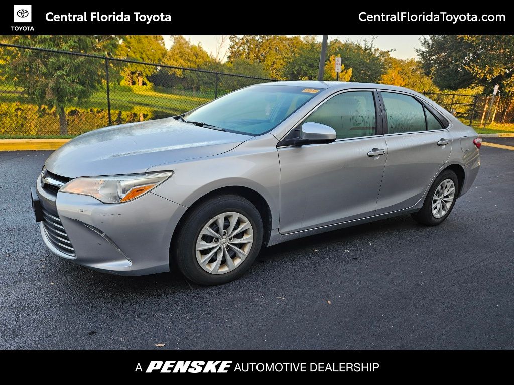 2017 Toyota Camry SE -
                Orlando, FL