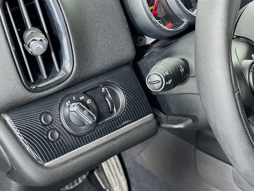 Thumbnail: 2020 MINI Cooper Countryman - 9