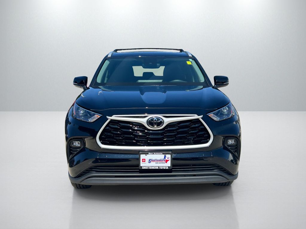 Used 2026 Toyota Highlander SUV