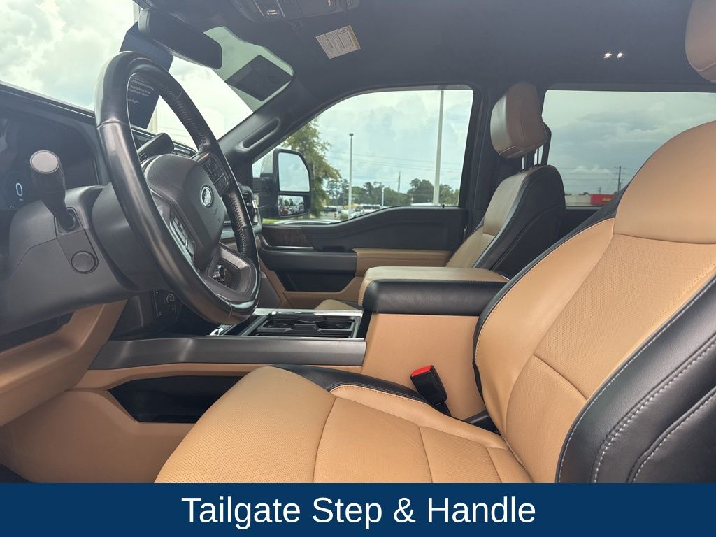 2023 Ford F-350 Super Duty LARIAT