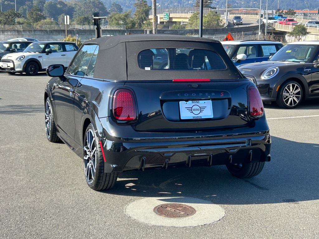 Thumbnail: 2026 MINI Cooper - 3