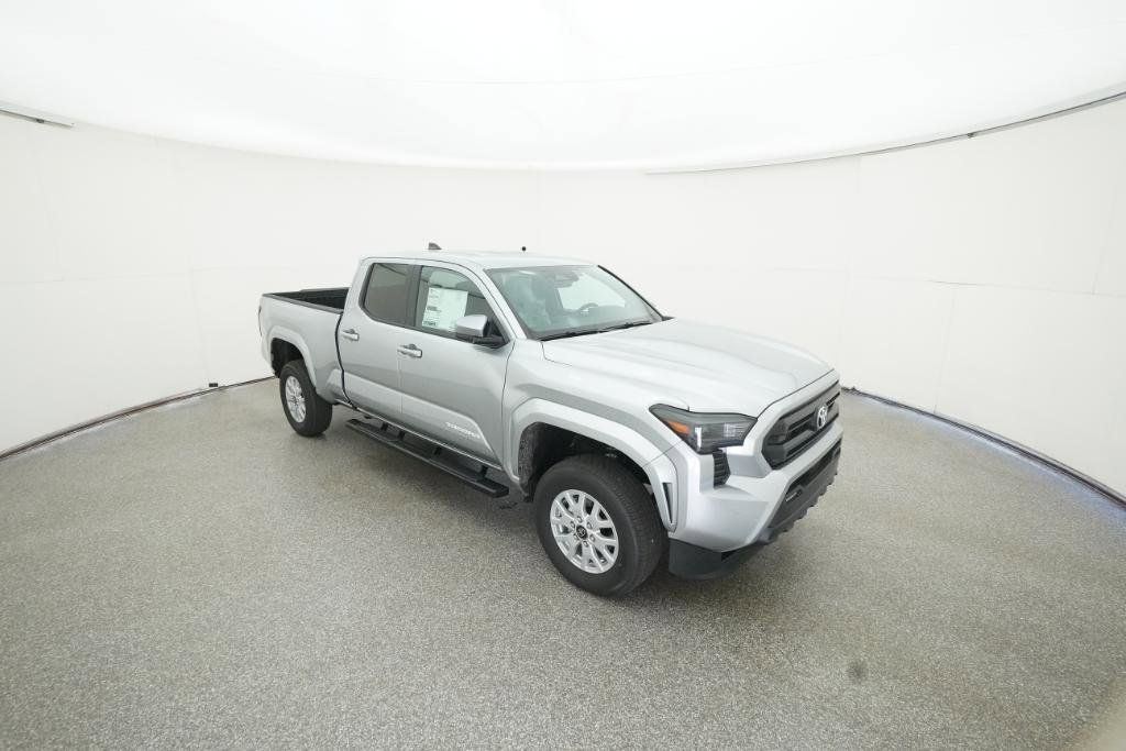 Thumbnail: 2025 Toyota Tacoma - 13