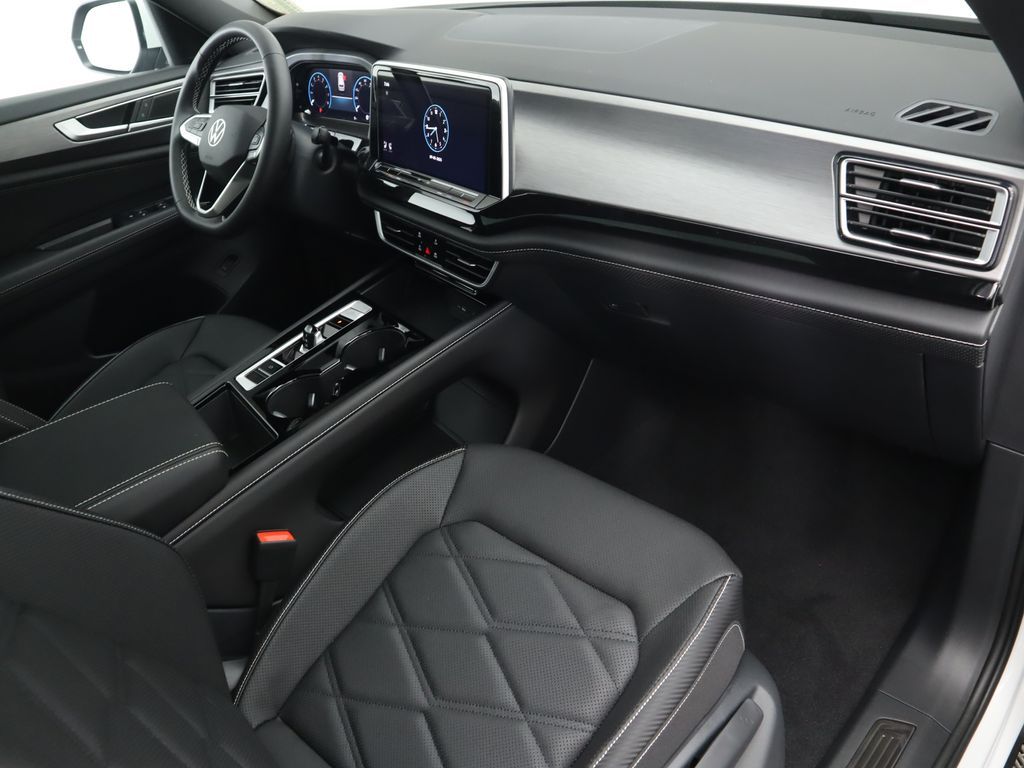 Thumbnail: 2026 Volkswagen Atlas - 17