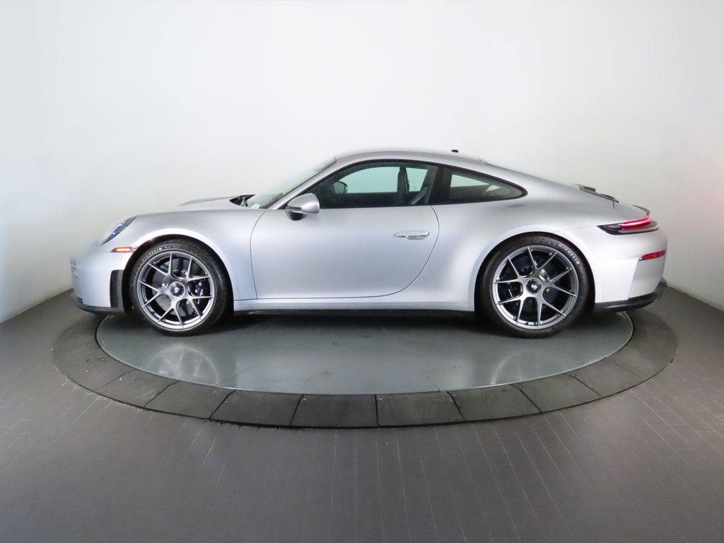 Thumbnail: 2026 Porsche 911 - 2