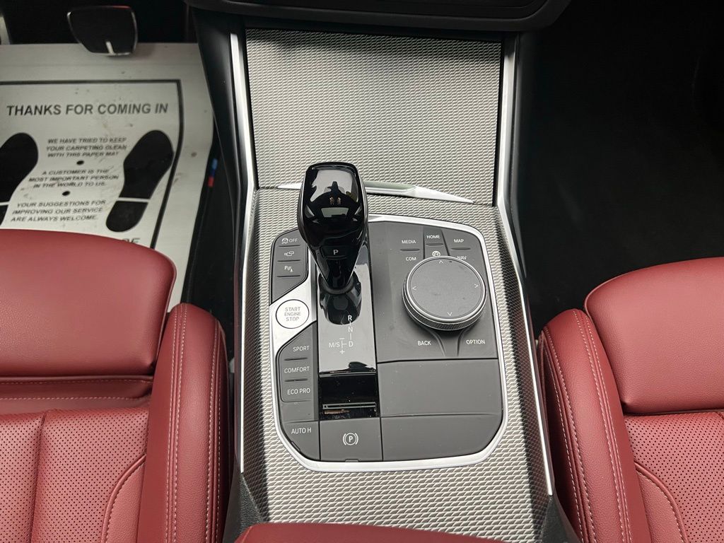 Thumbnail: 2022 BMW 3 Series - 11