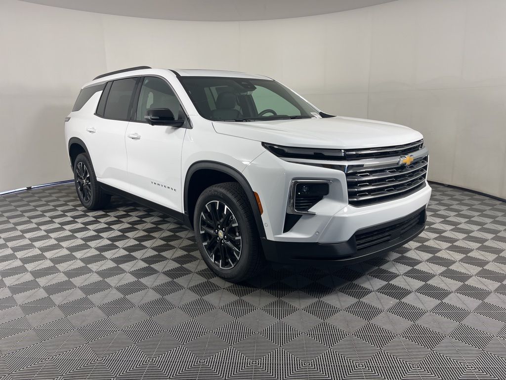 Thumbnail: 2026 Chevrolet Traverse - 6