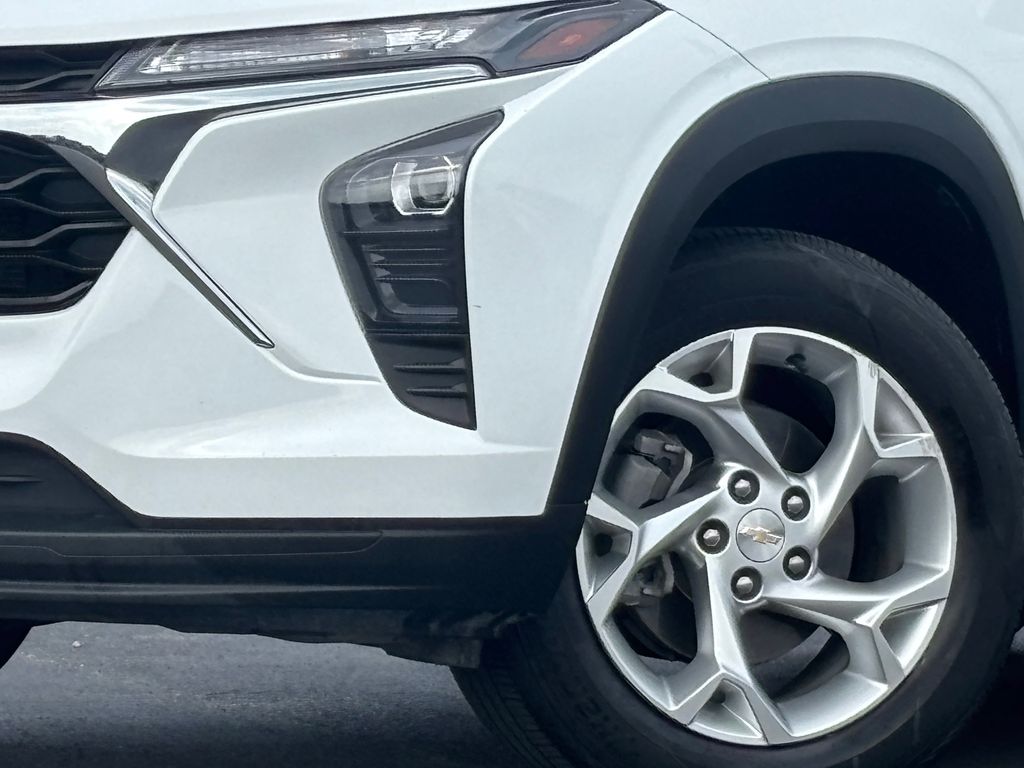 Used Car 2024 Chevrolet Trax  Ls For Sale Under $20,000 In Austin, Texas