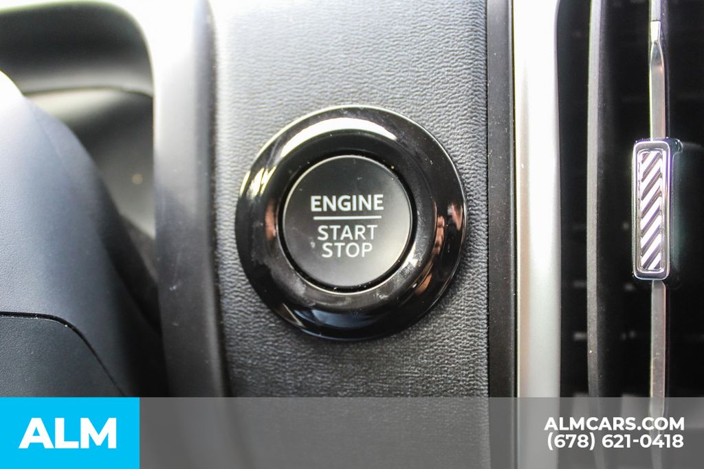 Used 2025 White Ford Active image 30