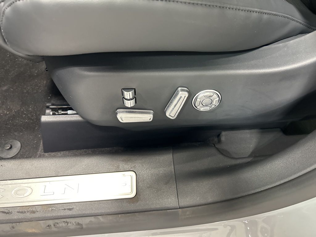 new 2026 Lincoln Nautilus car, priced at $73,933