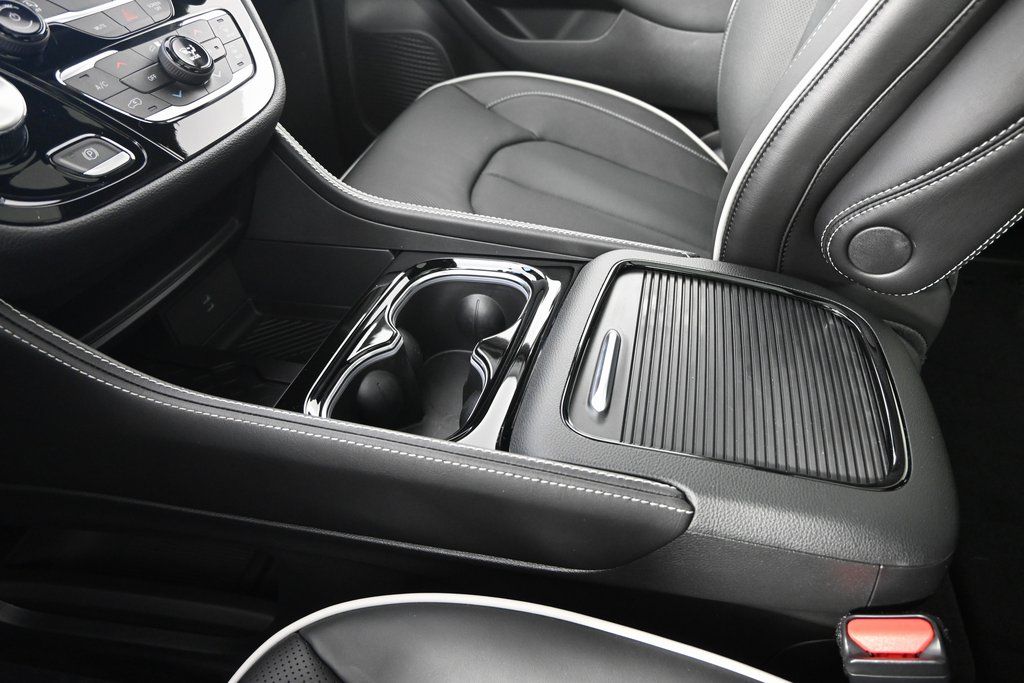 2026 Chrysler Pacifica Limited - Photo 33