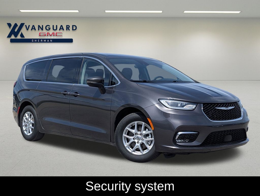 2023 Chrysler Pacifica Touring L FWD