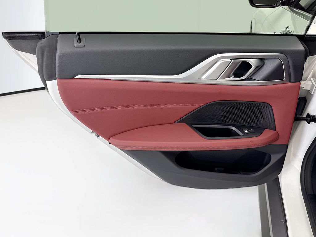 Thumbnail: 2024 BMW i4 - 25