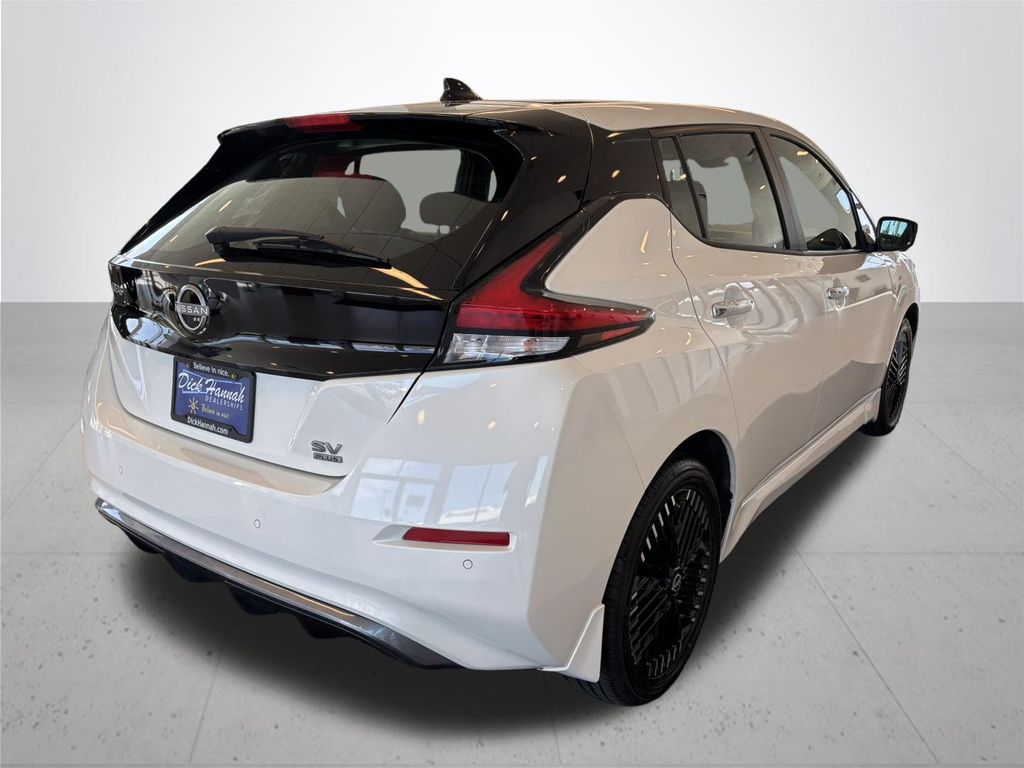 2024 Nissan Leaf SV Plus
