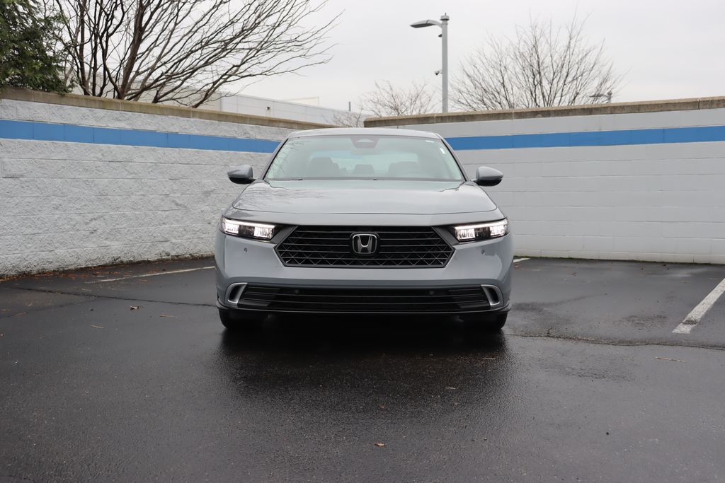 2025 Honda Accord Touring 8