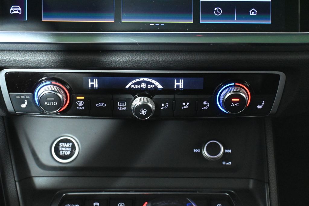 Thumbnail: 2022 Audi Q3 - 22