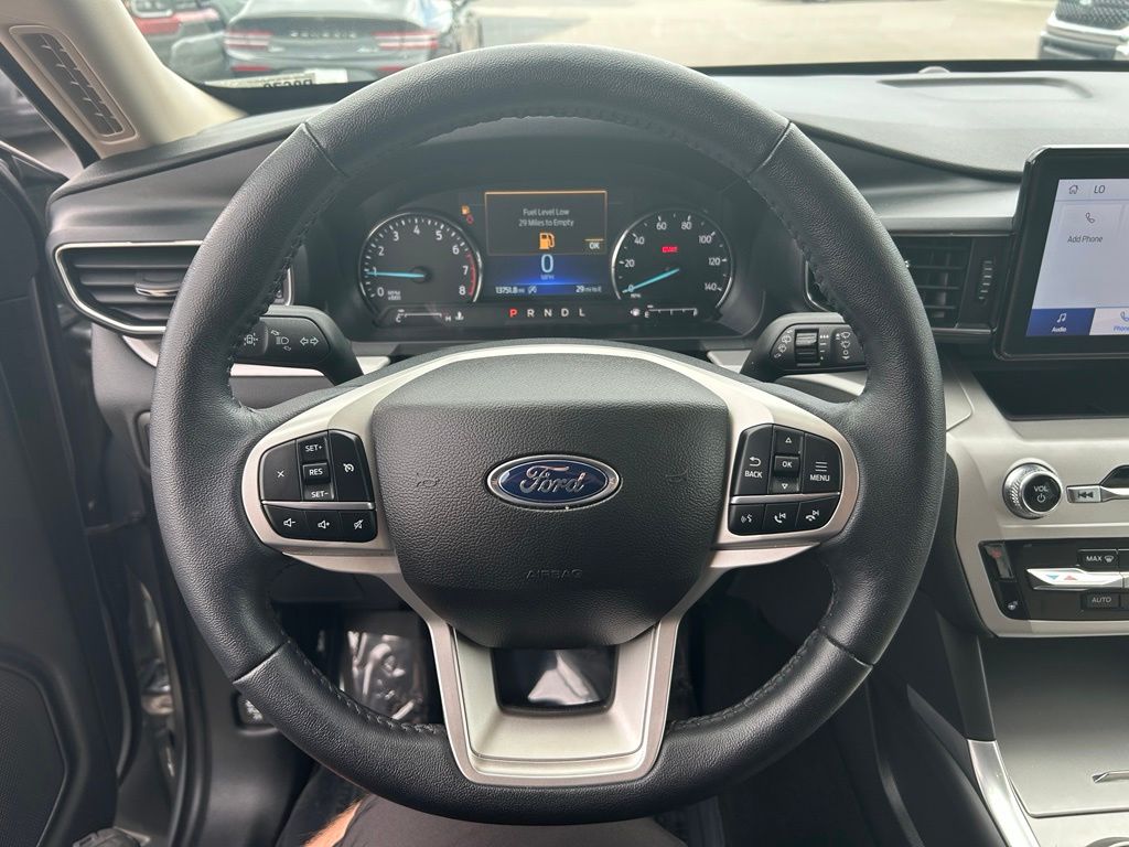 Certified Used 2024 Silver Ford XLT image 21